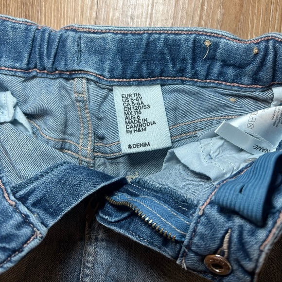 H&M Toddler/Little Girl Short Ruffle Hem Denim Skirt Size 5-6 - Picture 6 of 9